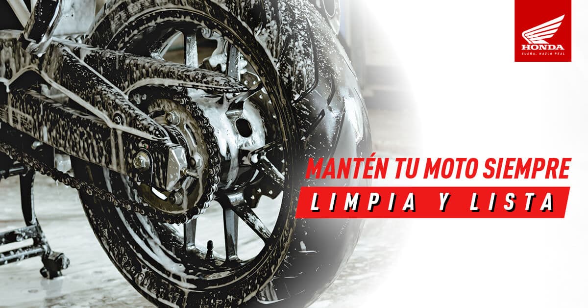 Sencillos pasos para lavar tu moto desde casa
