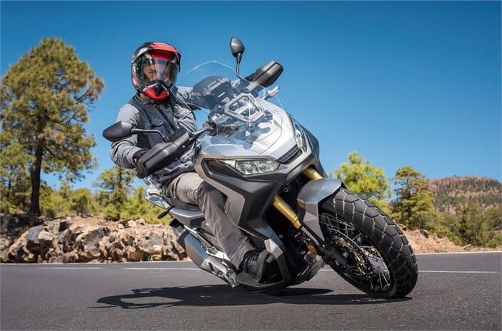 Cómo evitar caídas en tu moto Honda